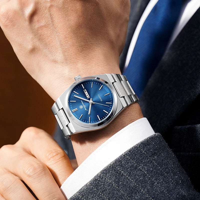 LUXURIOUS QUARTZ WATCH